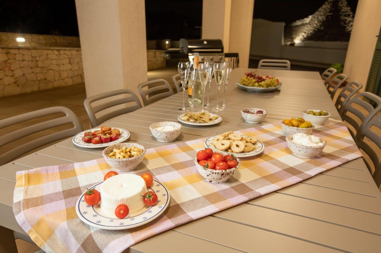 Exclusive Luxury Villa Monte Pompilio Ceglie Messapica Exterior photo